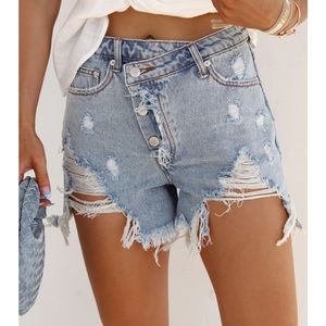 Savvy Kay boutique crossover shorts